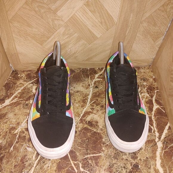 Vans women's Off The Wall skateboard shoes size 7.         295 - Picture 9 of 14